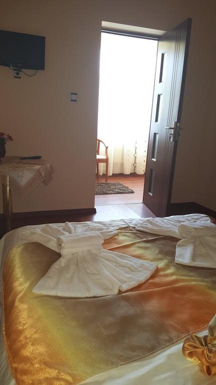 Casa Alex Hotel Târgu Jiu Room photo